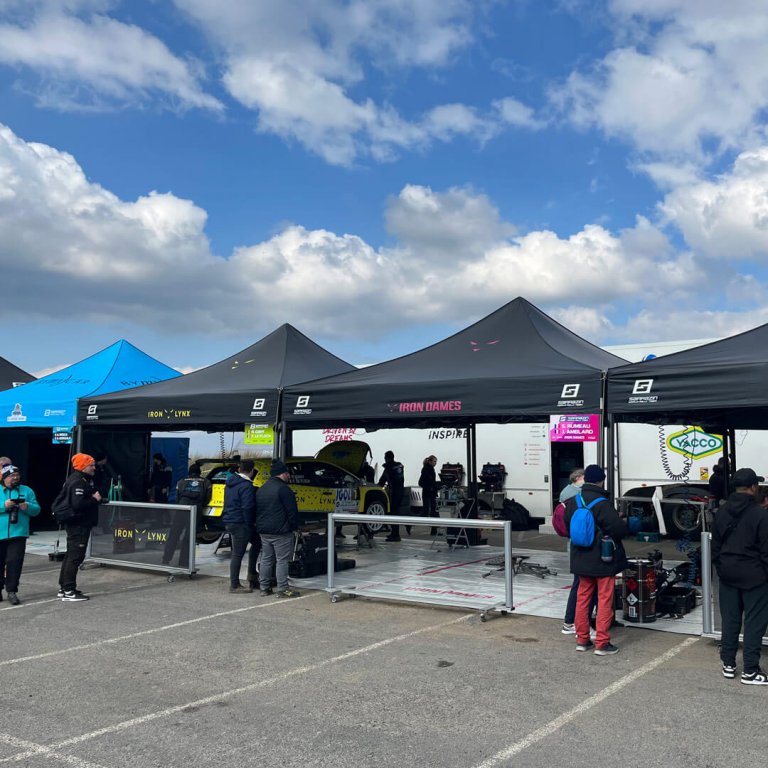 tentes paddocks de Sarrazin Motorsport au rallye du Touquet
